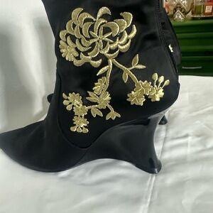 Natori Black Neko Satin Boots with Gold Floral Embroidery. 8.5